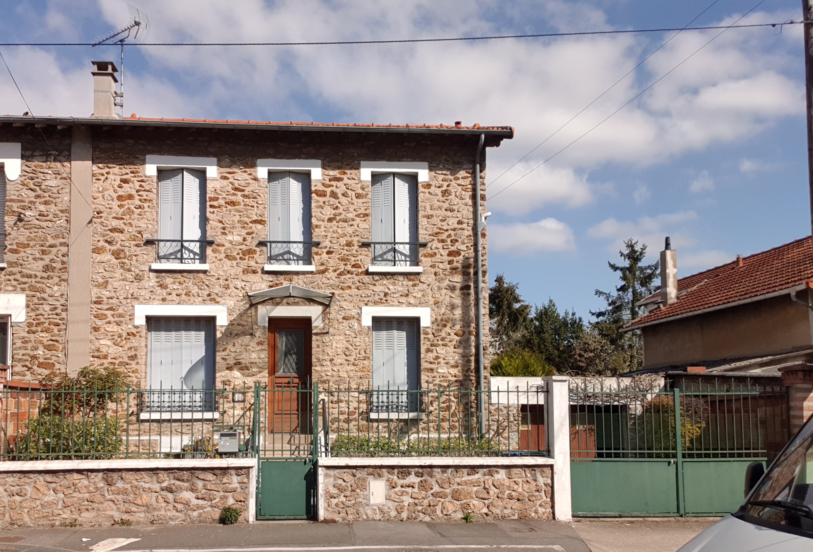 vente PAVILLON QUARTIER DES ECRIVAINS